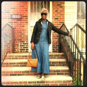 Meet your Posher, Abbie